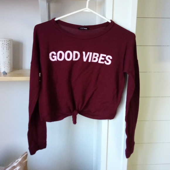 ☕Fashion Nova croptop - Picture 2 of 2